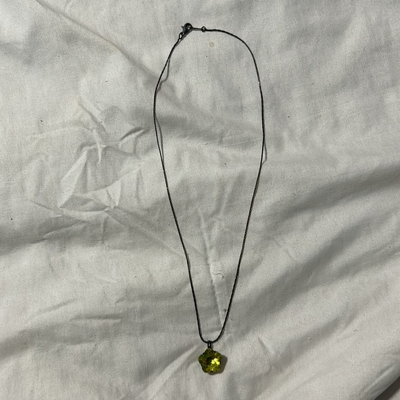 Free Add-On! Green Star Gem Costume Necklace - Picture 2 of 5
